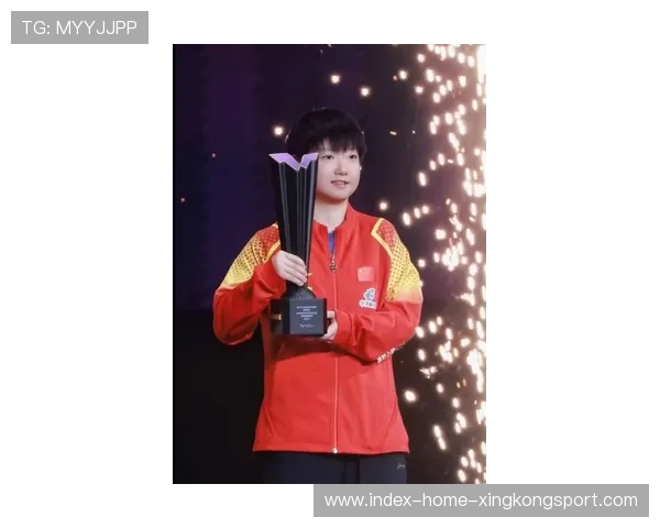 孙颖莎4-0“闺蜜局”大胜刘炜珊，强势晋级别有深意